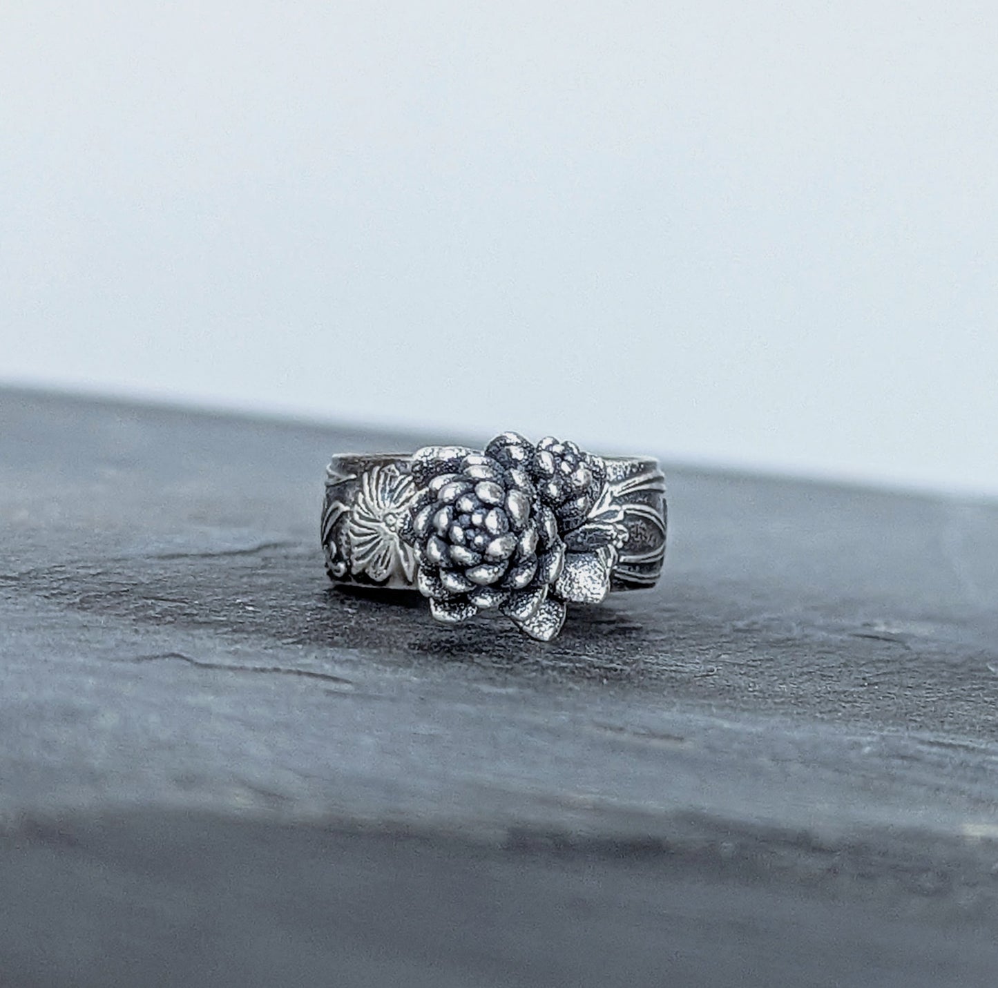 Florae Metallum: Cast Solid Sterling Silver Succulent Ring (medium #2), size 7