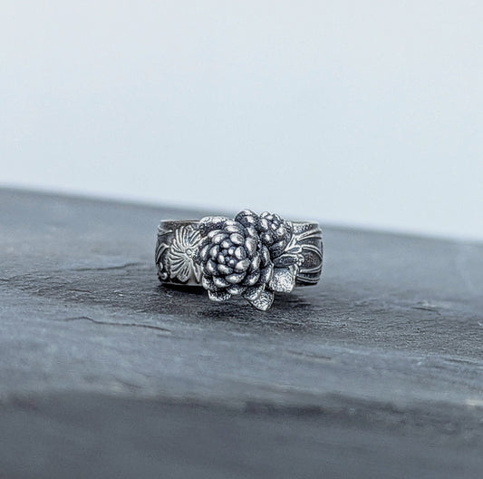 Florae Metallum: Cast Solid Sterling Silver Succulent Ring (medium #2), size 7