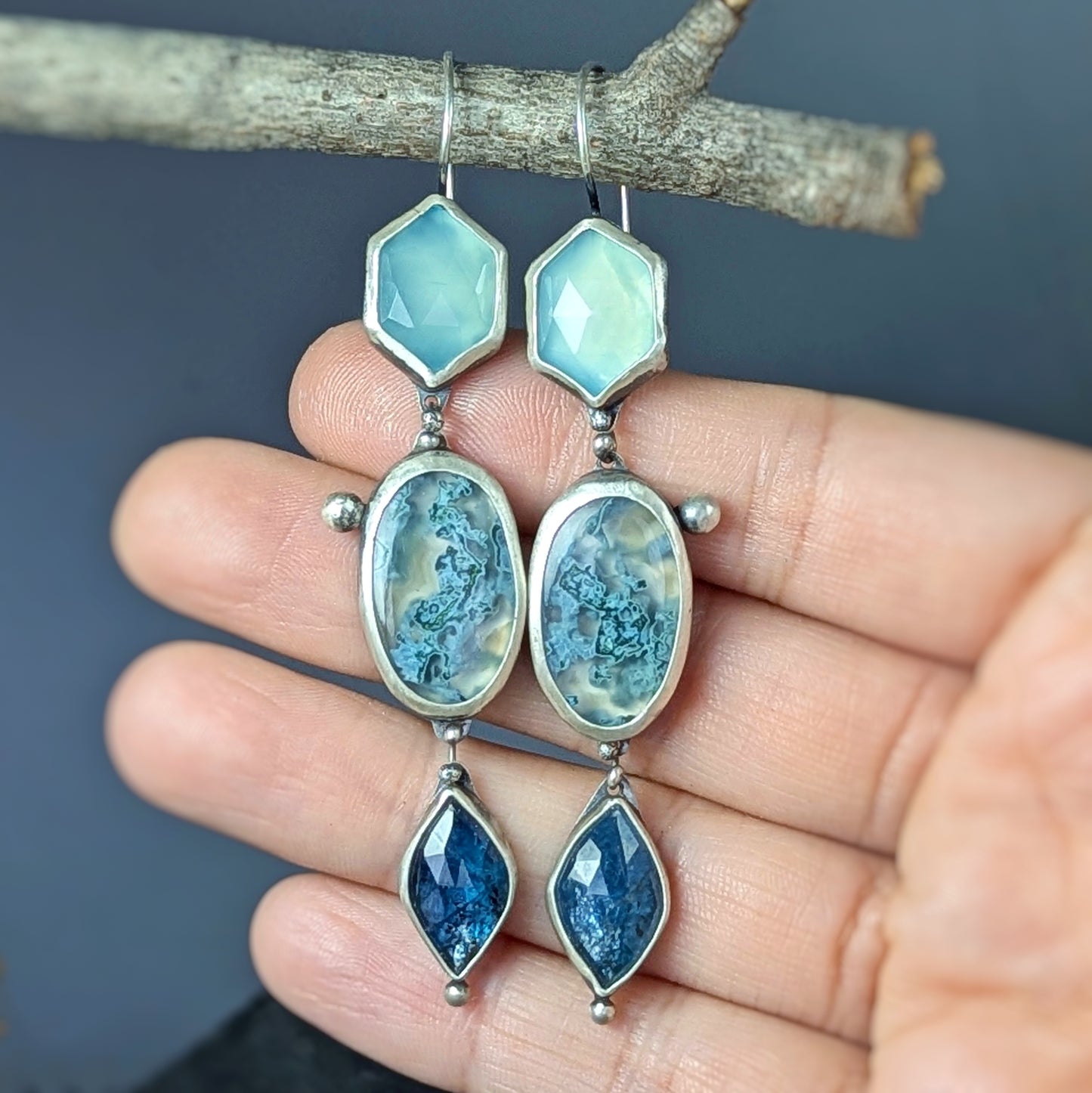 Bijoux Ensemble: Sterling Silver Gemstone Cascade Artisan Earrings with Kyanite, Chalcedony, and Agate