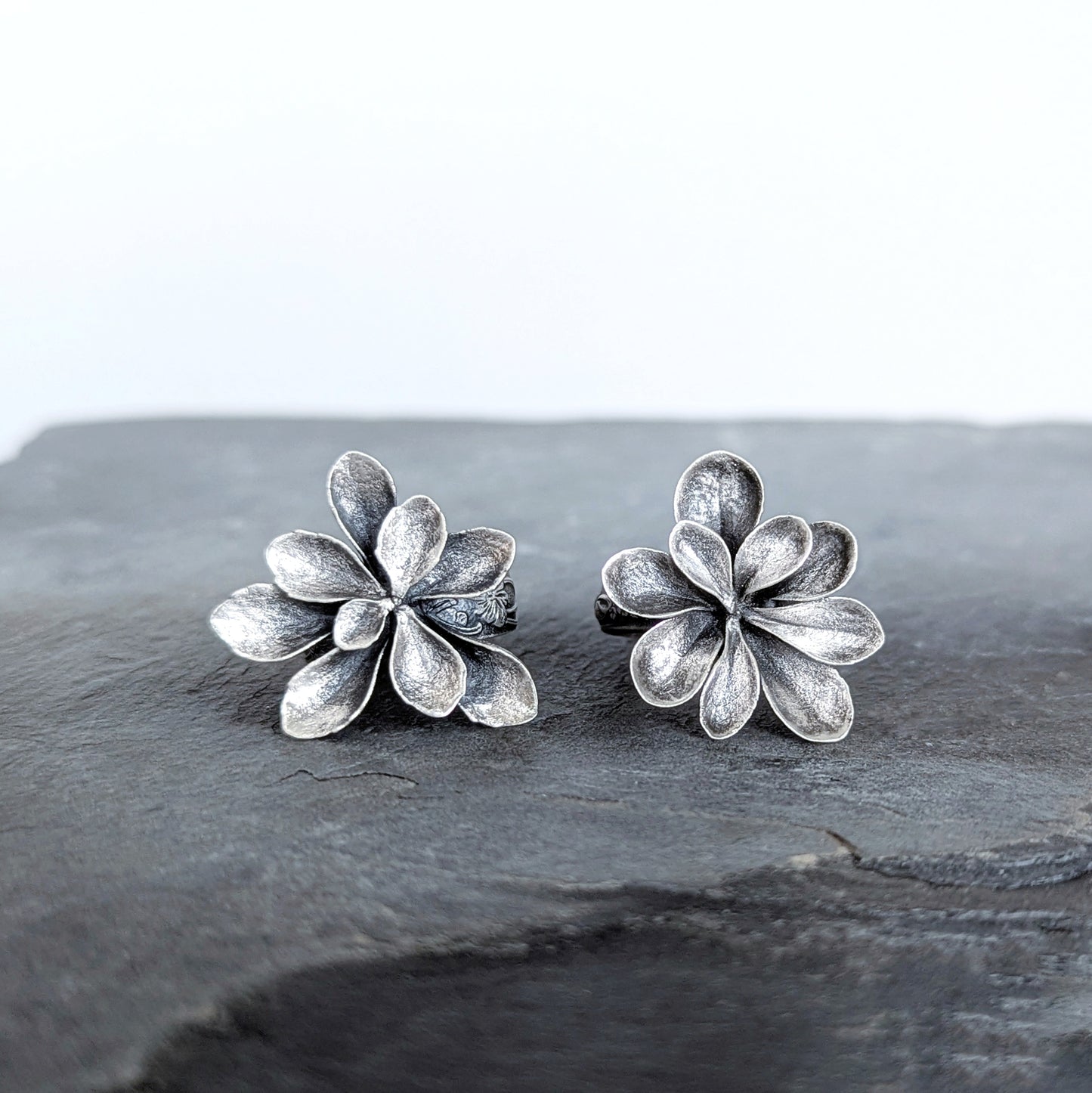 Florae Metallum: Cast Solid Sterling Silver Succulent Statement Ring #2, size 8.25