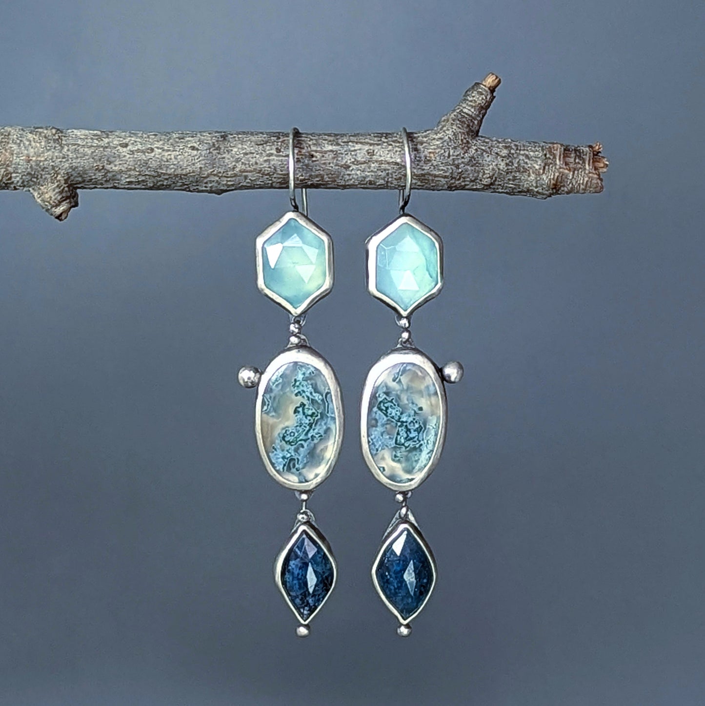 Bijoux Ensemble: Sterling Silver Gemstone Cascade Artisan Earrings with Kyanite, Chalcedony, and Agate
