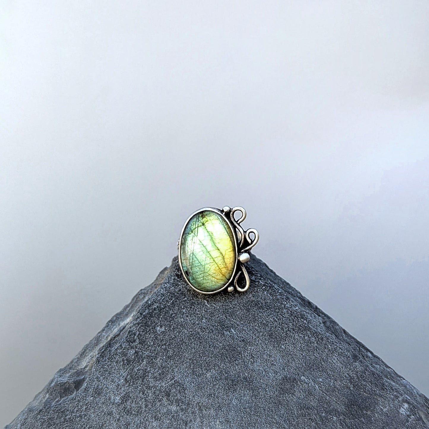 Flourish Labradorite Statement Ring 2