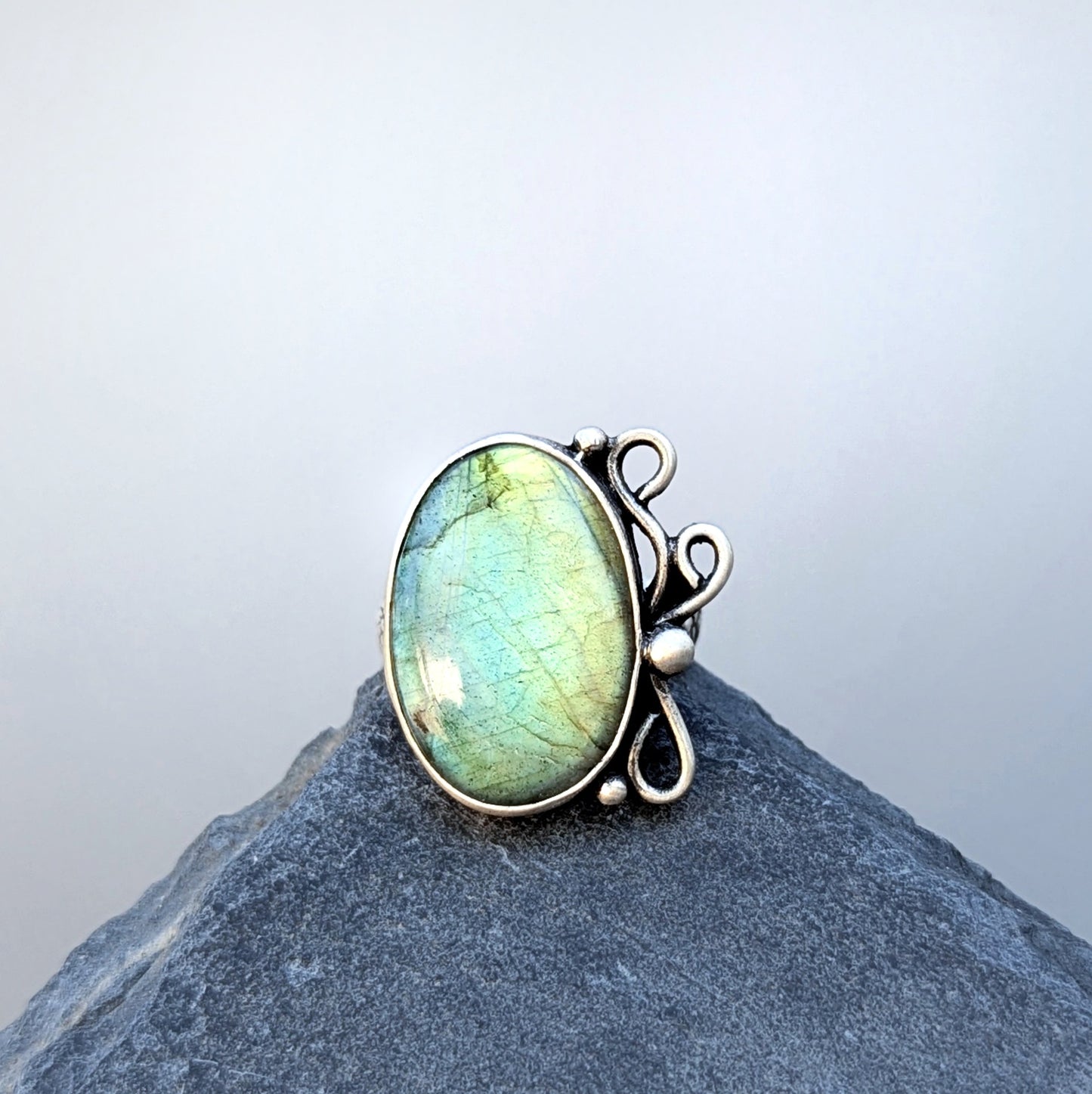 Flourish Labradorite Statement Ring 2